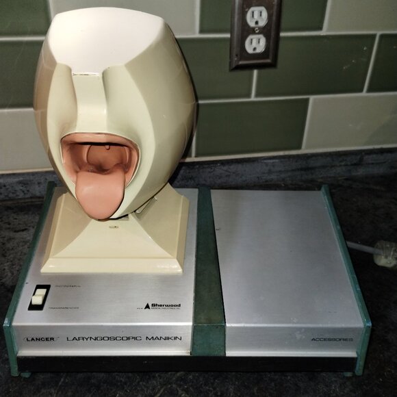 Laryngoscopic Manikin, "Laryngoman", Vintage Medical Equipment Great condition - Picture 1 of 8